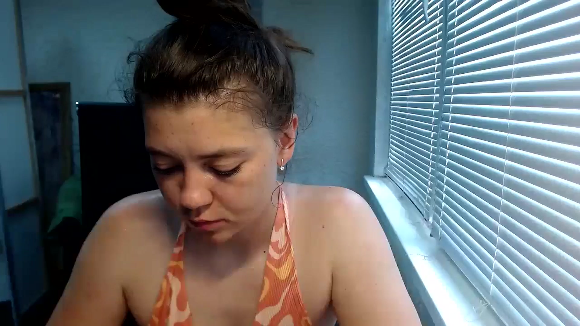 Gallery image thumbnail from SweetArinaA's myfreecams stream on, 07/18/2024, 12:32 image 11 of 20