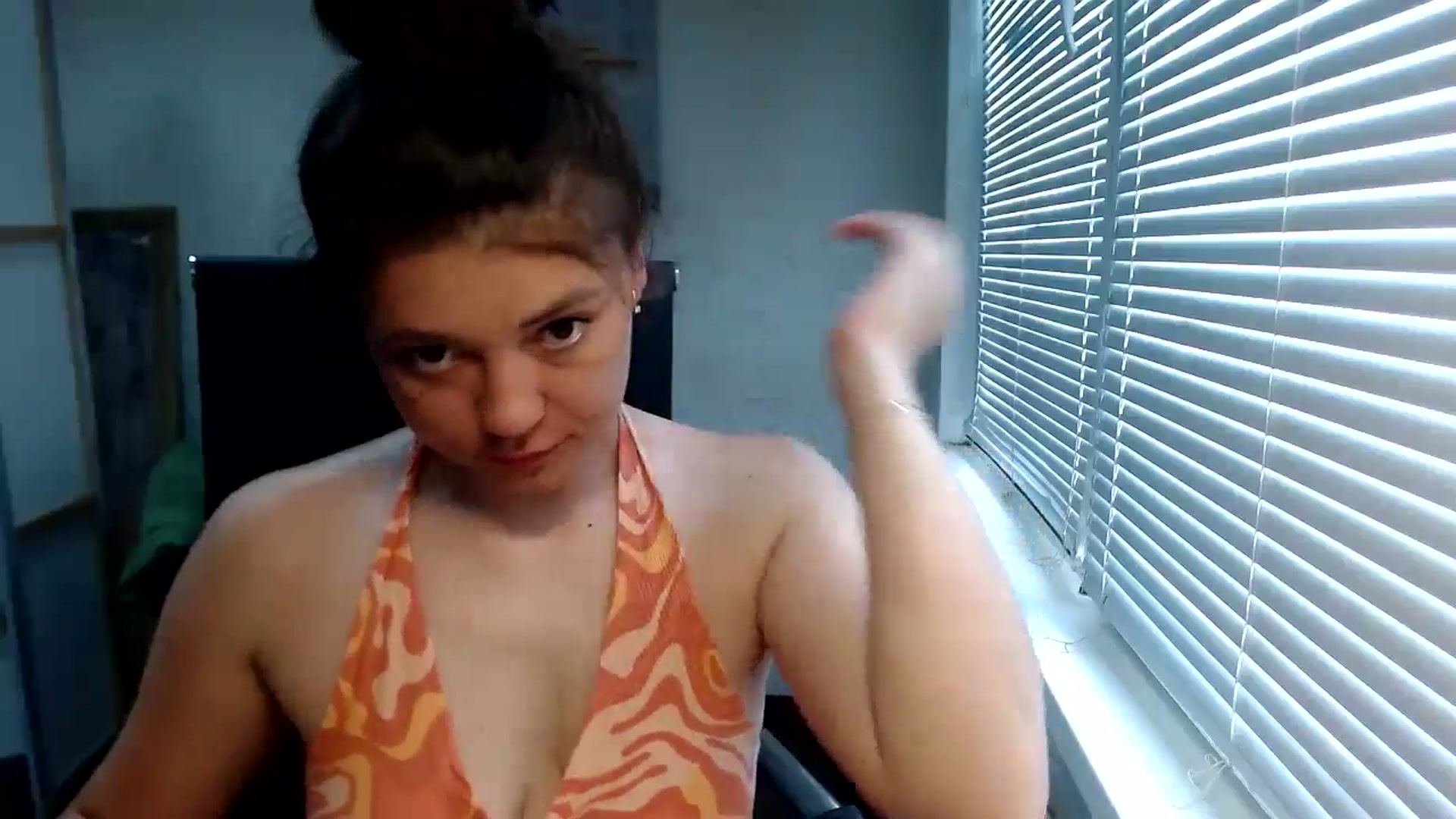 Gallery image thumbnail from SweetArinaA's myfreecams stream on, 07/18/2024, 12:32 image 15 of 20