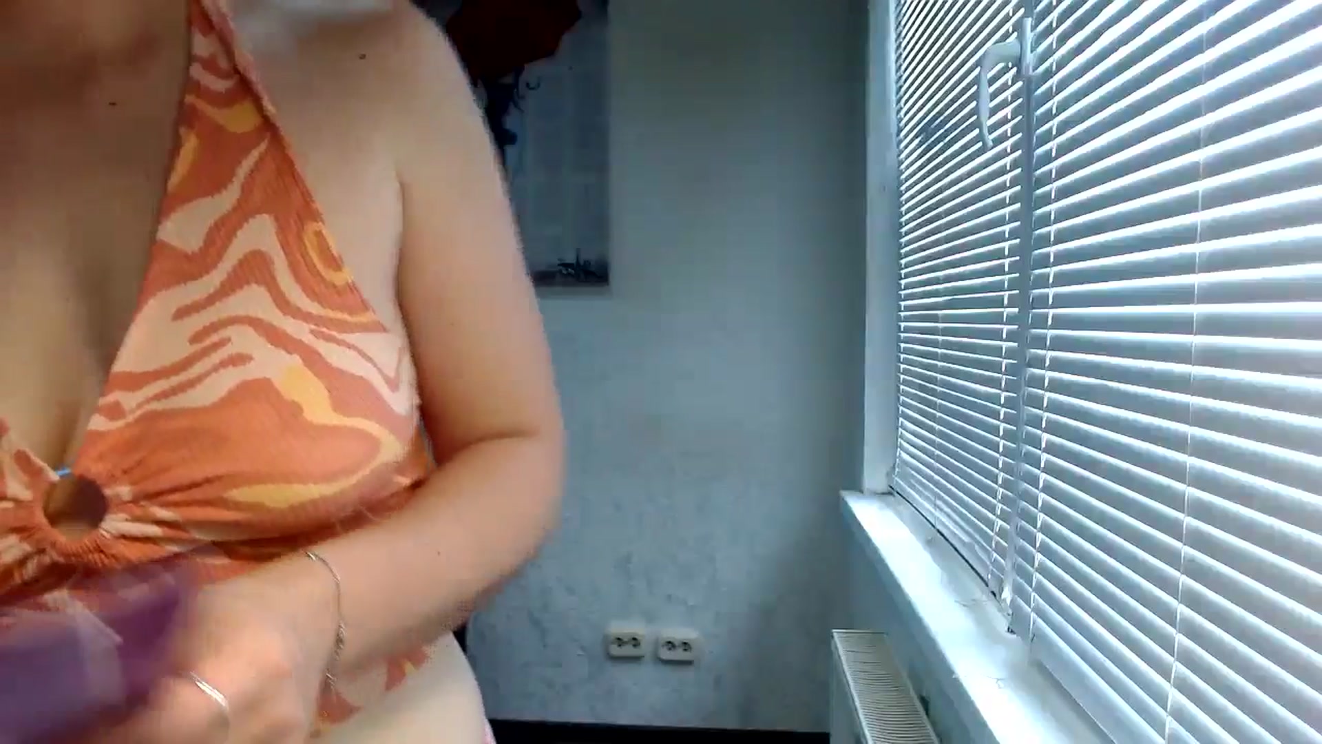 Gallery image thumbnail from SweetArinaA's myfreecams stream on, 07/18/2024, 12:32 image 20 of 20