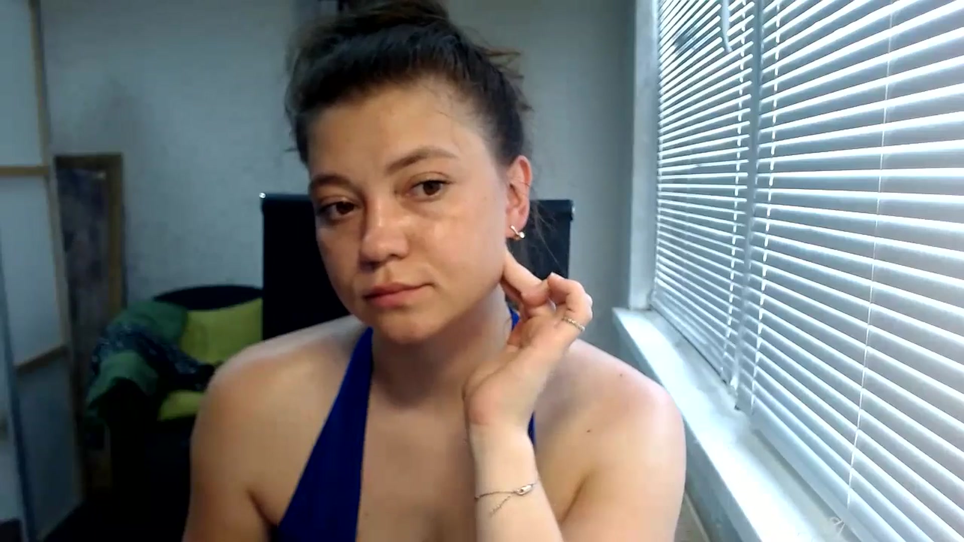 Gallery image thumbnail from SweetArinaA's myfreecams stream on, 07/18/2024, 13:41 image 9 of 20