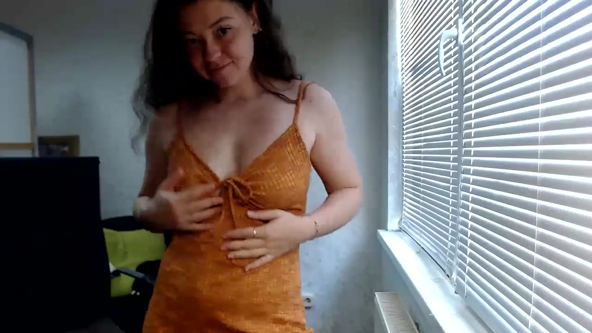 Gallery image thumbnail from SweetArinaA's myfreecams stream on, 07/19/2024, 07:49 image 19 of 20