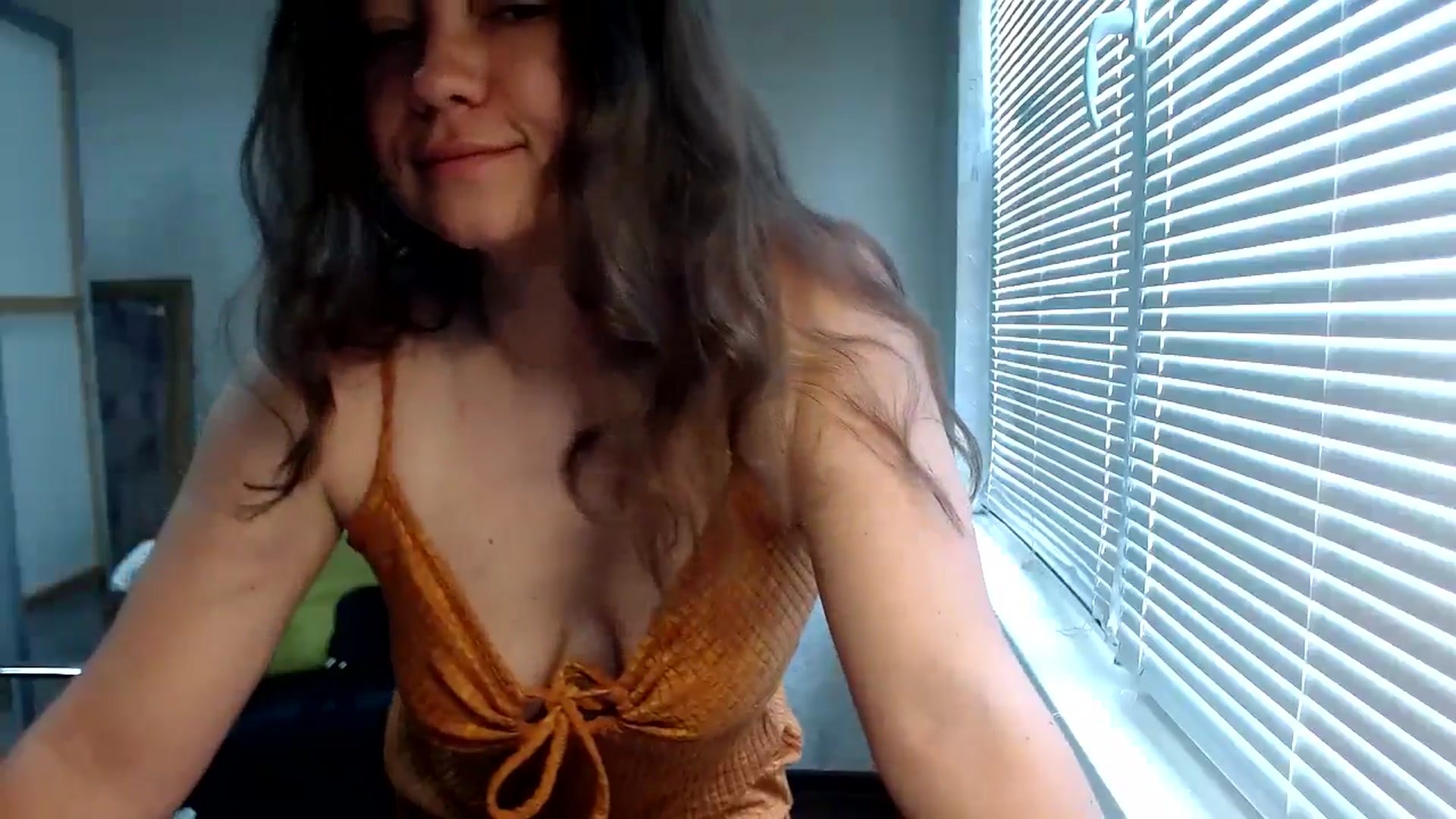 Gallery image thumbnail from SweetArinaA's myfreecams stream on, 07/19/2024, 08:31 image 10 of 20