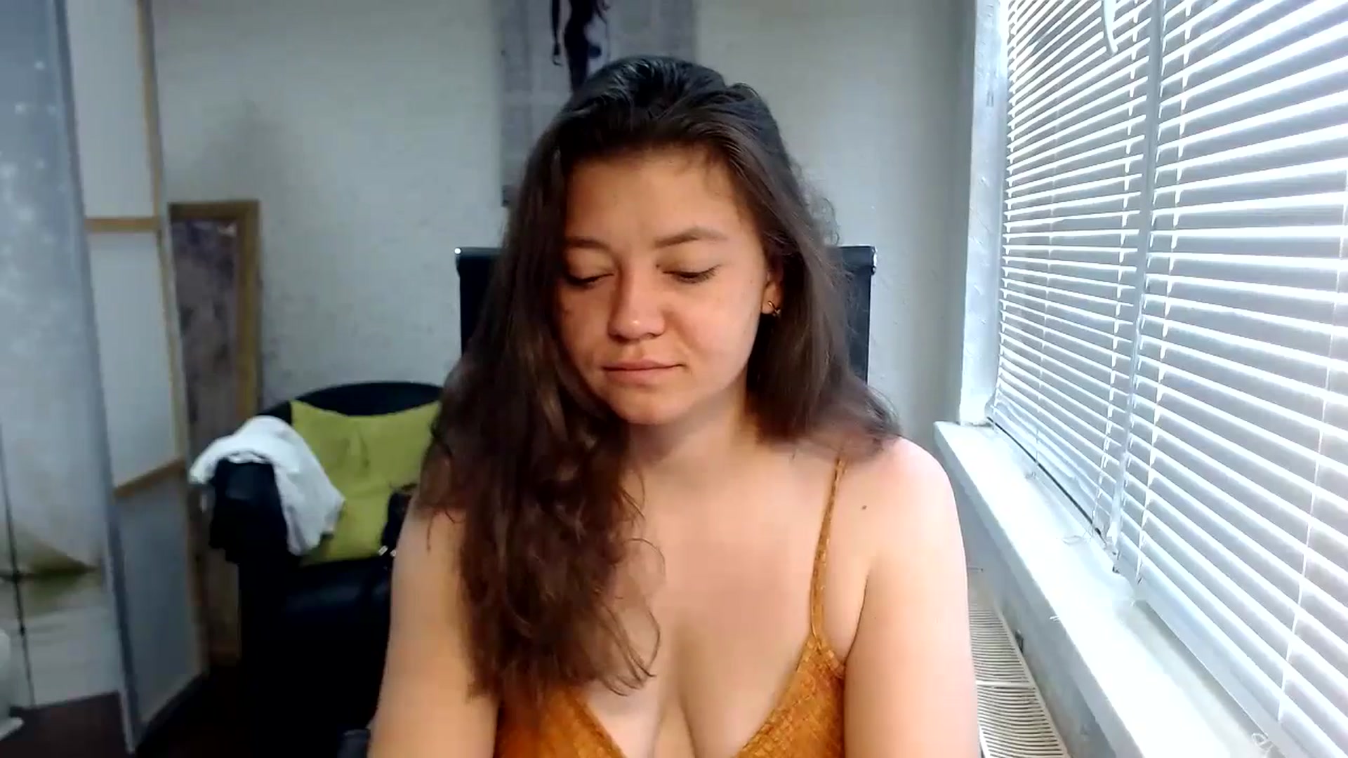Gallery image thumbnail from SweetArinaA's myfreecams stream on, 07/19/2024, 08:31 image 16 of 20