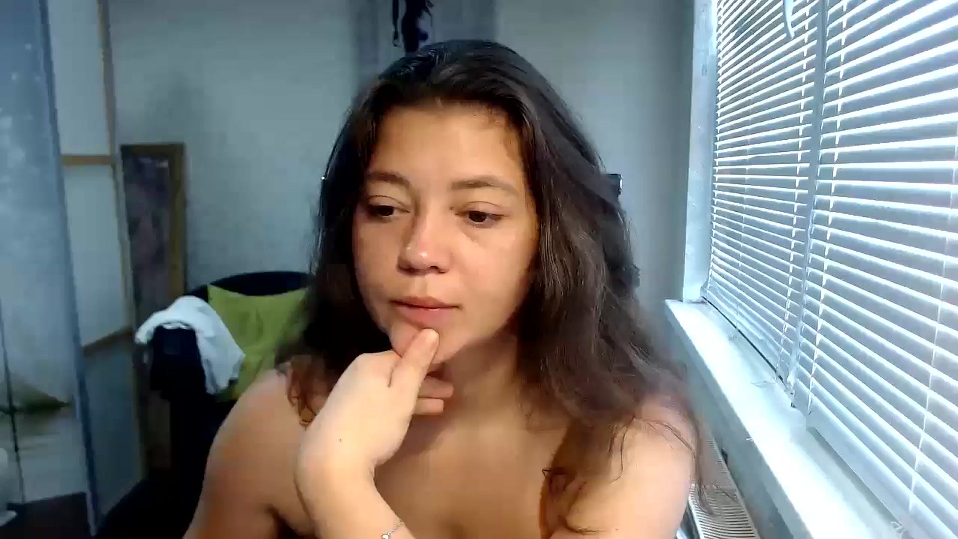 Gallery image thumbnail from SweetArinaA's myfreecams stream on, 07/19/2024, 08:31 image 18 of 20