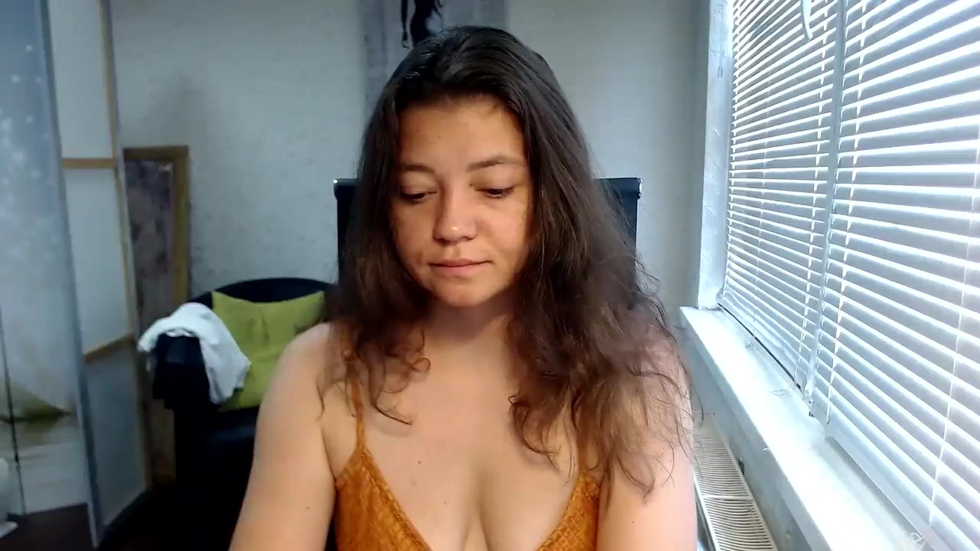 Gallery image thumbnail from SweetArinaA's myfreecams stream on, 07/19/2024, 08:31 image 19 of 20