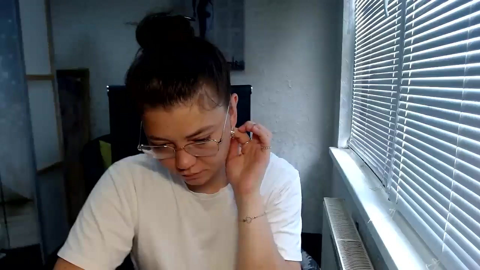 Gallery image thumbnail from SweetArinaA's myfreecams stream on, 07/22/2024, 07:55 image 19 of 20