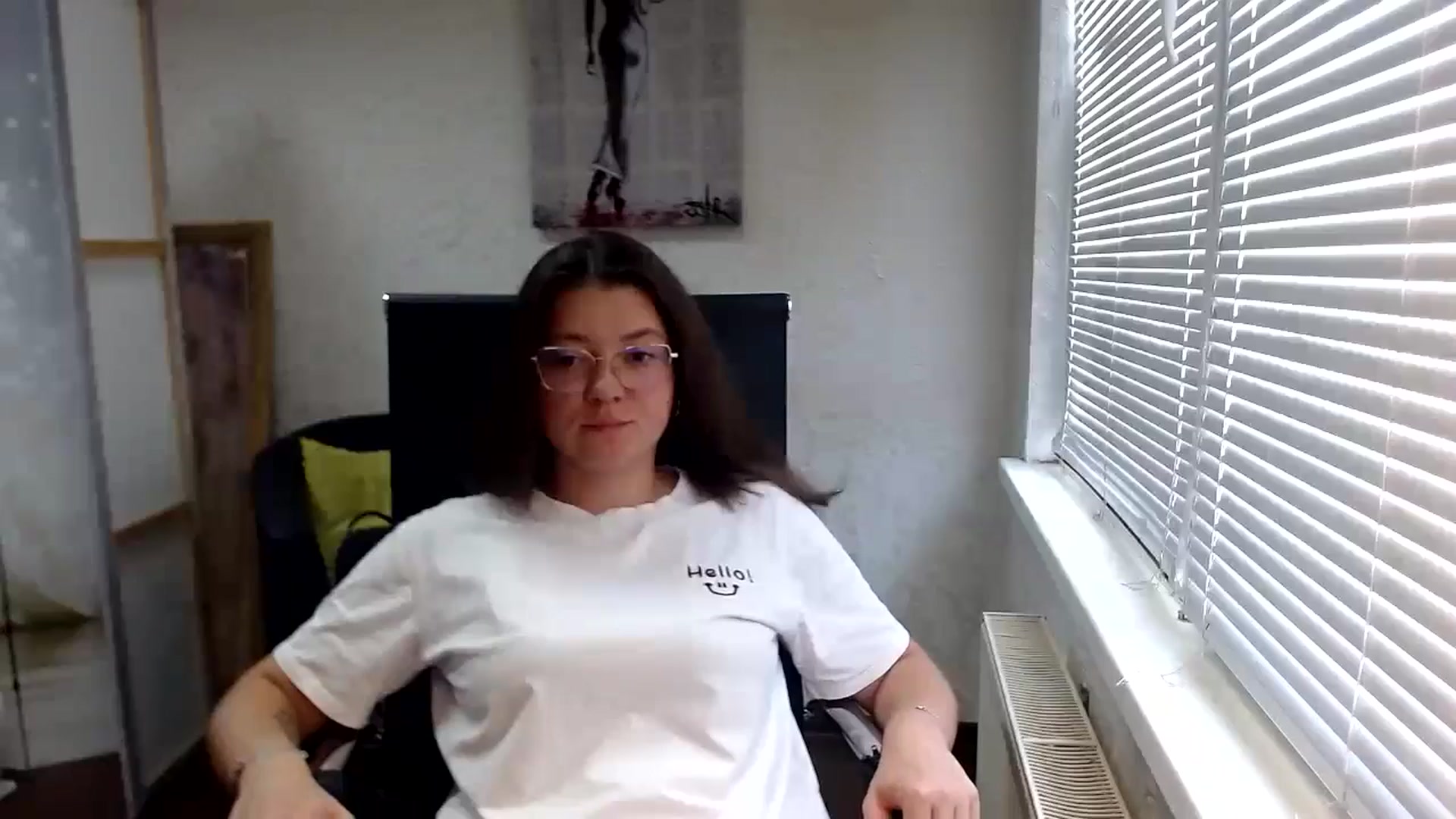 Gallery image thumbnail from SweetArinaA's myfreecams stream on, 07/22/2024, 09:21 image 17 of 20