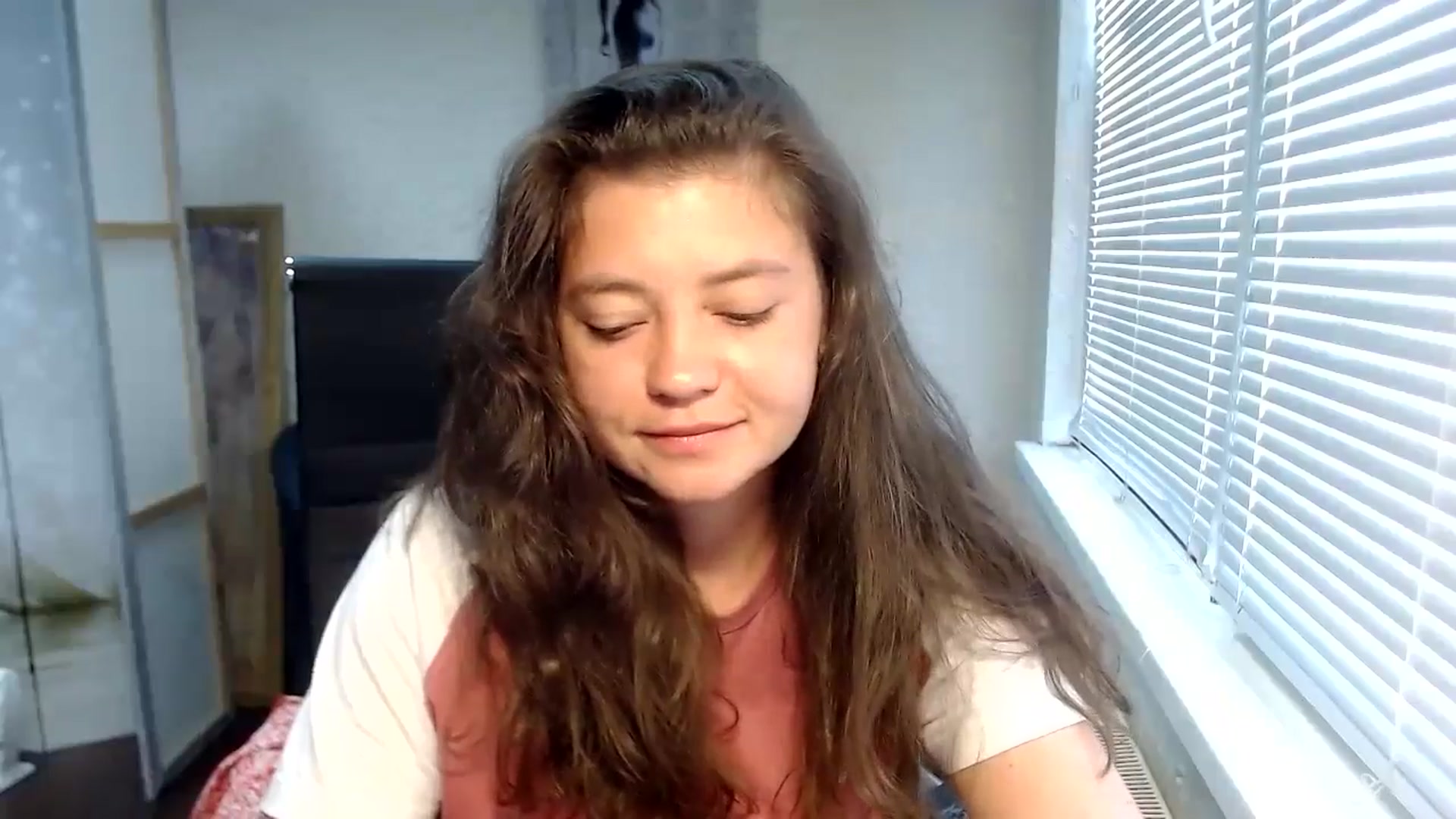 Gallery image thumbnail from SweetArinaA's myfreecams stream on, 07/23/2024, 10:47 image 6 of 20