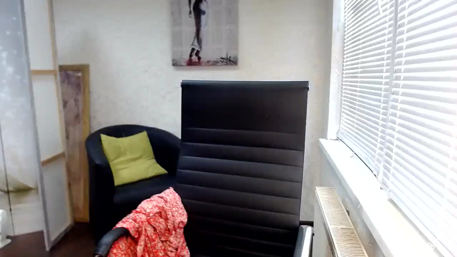 Gallery image thumbnail from SweetArinaA's myfreecams stream on, 07/23/2024, 10:47 image 13 of 20