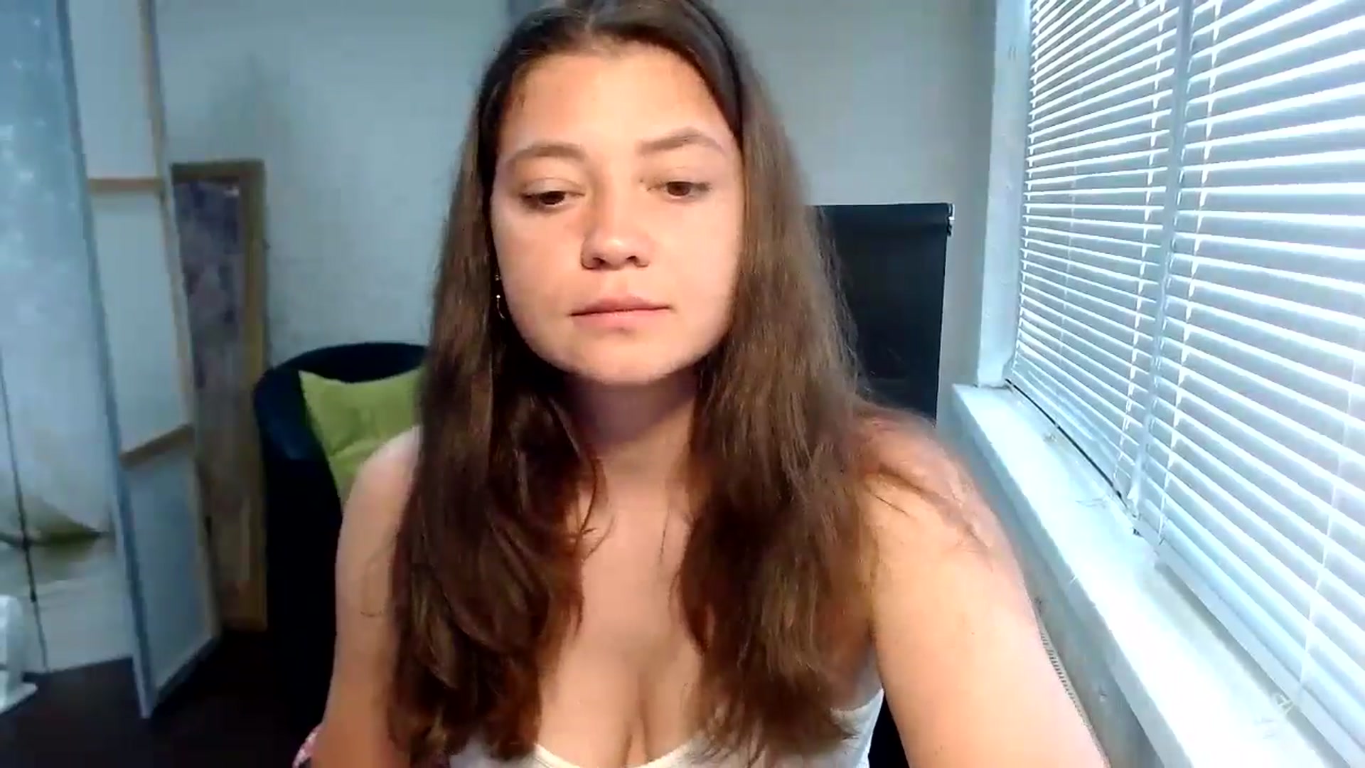 Gallery image thumbnail from SweetArinaA's myfreecams stream on, 07/23/2024, 11:59 image 5 of 20