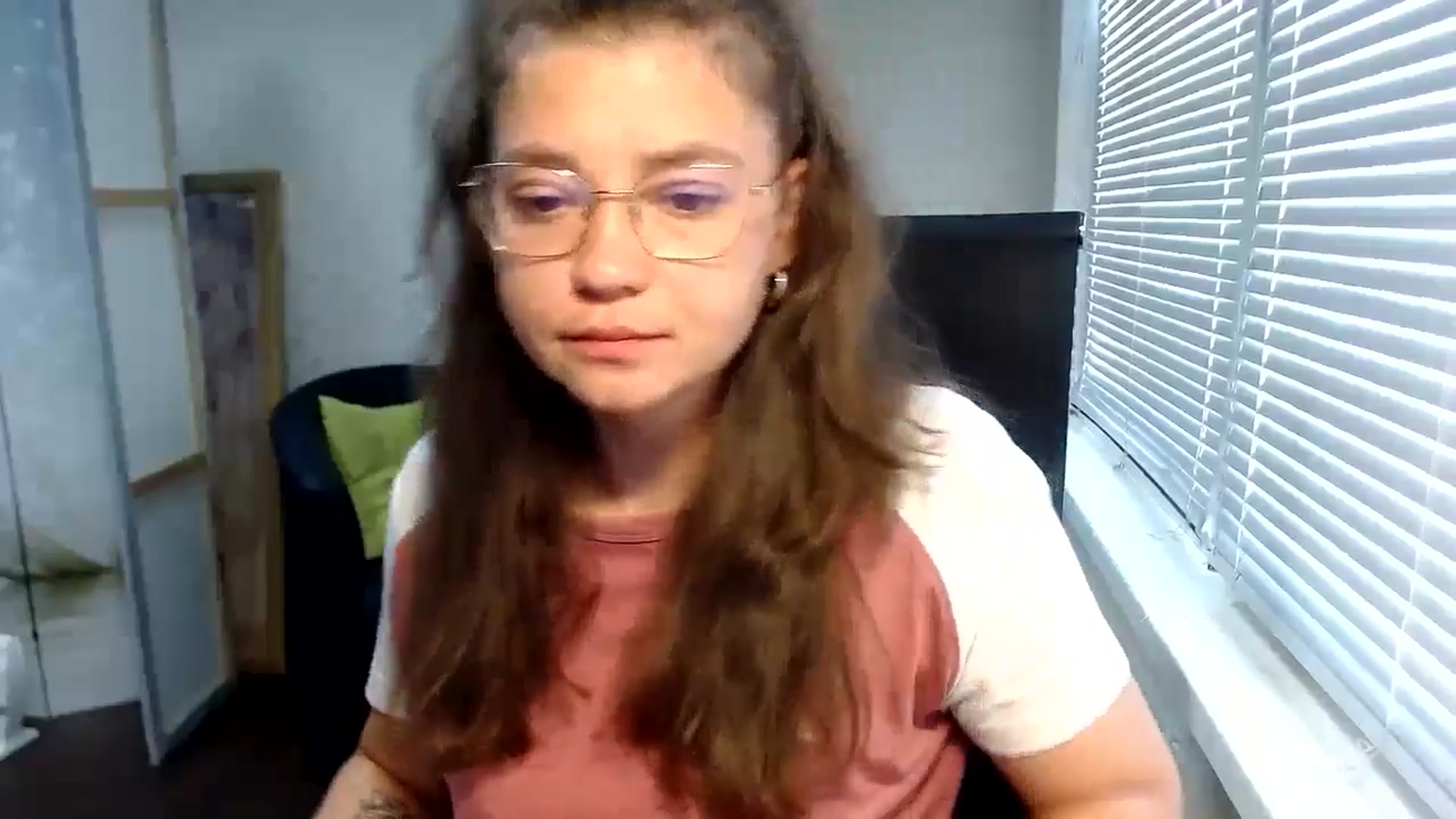 Gallery image thumbnail from SweetArinaA's myfreecams stream on, 07/23/2024, 12:45 image 18 of 20