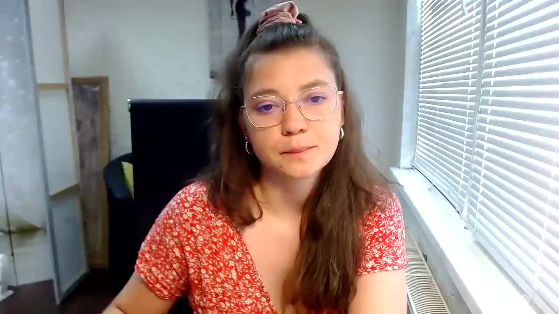 Gallery image thumbnail from SweetArinaA's myfreecams stream on, 07/23/2024, 13:17 image 15 of 20