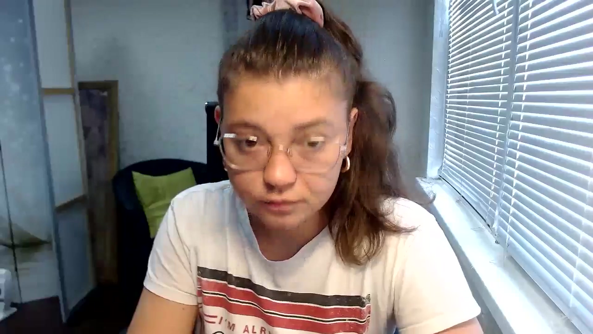 Gallery image thumbnail from SweetArinaA's myfreecams stream on, 07/24/2024, 07:24 image 2 of 20