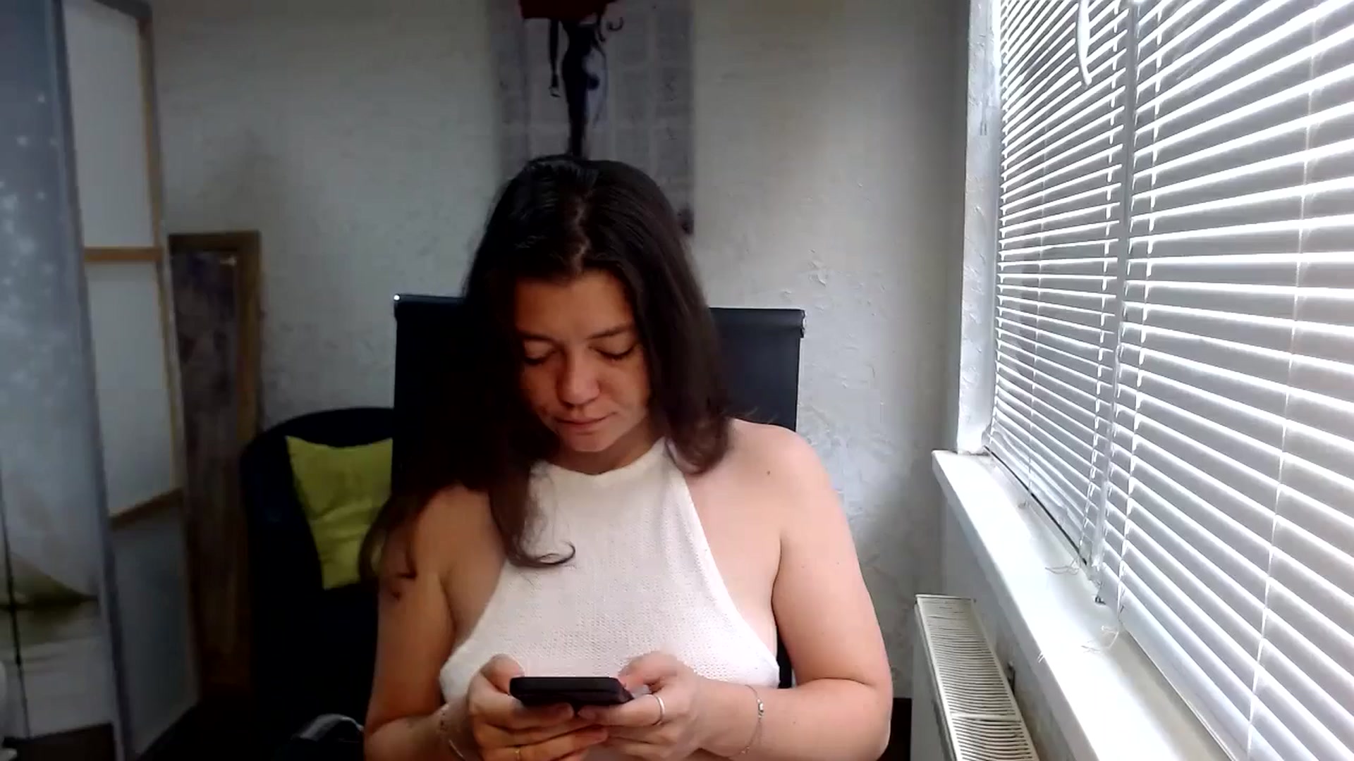 Gallery image thumbnail from SweetArinaA's myfreecams stream on, 07/24/2024, 07:52 image 8 of 20