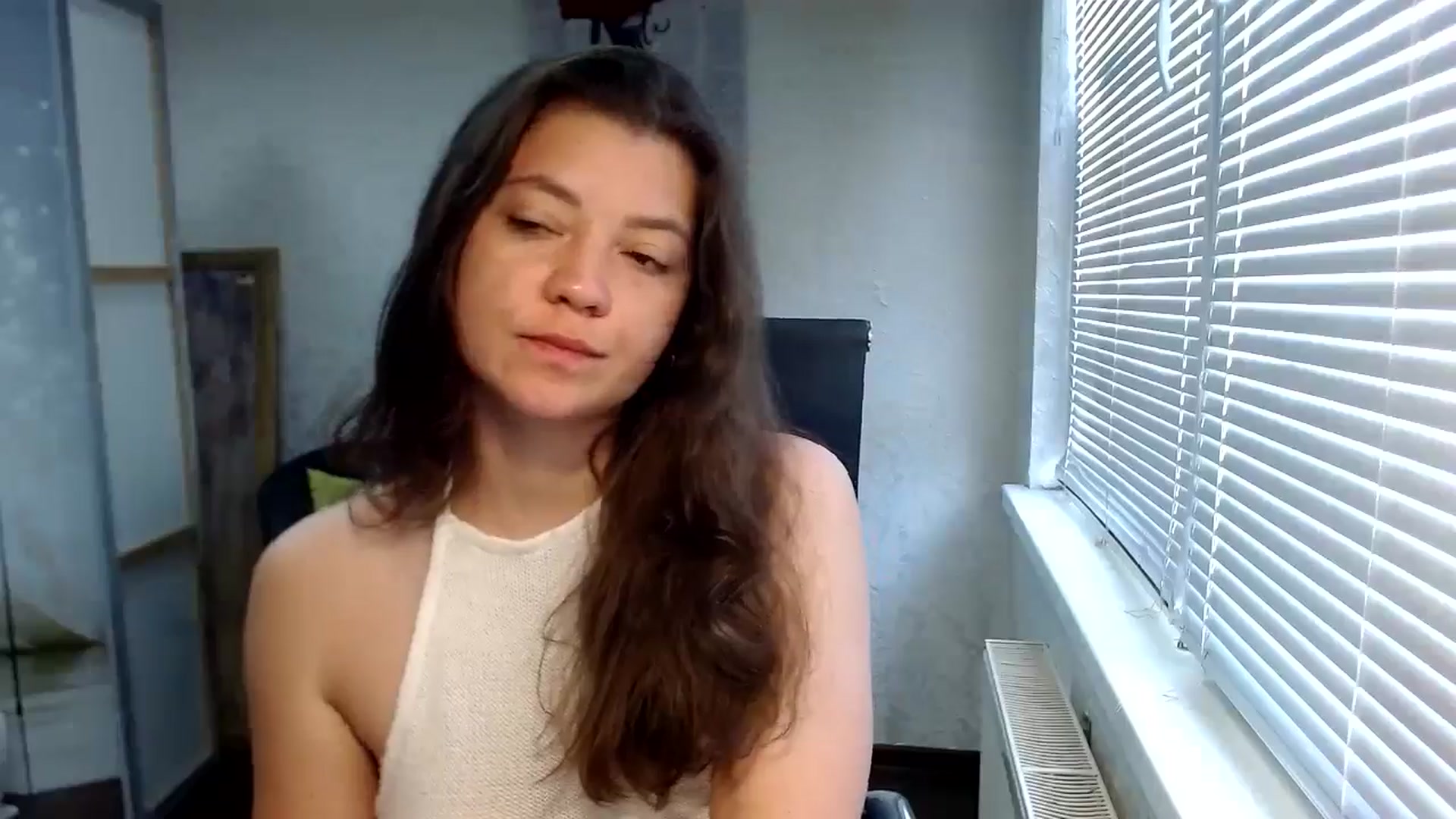 Gallery image thumbnail from SweetArinaA's myfreecams stream on, 07/24/2024, 07:52 image 2 of 20