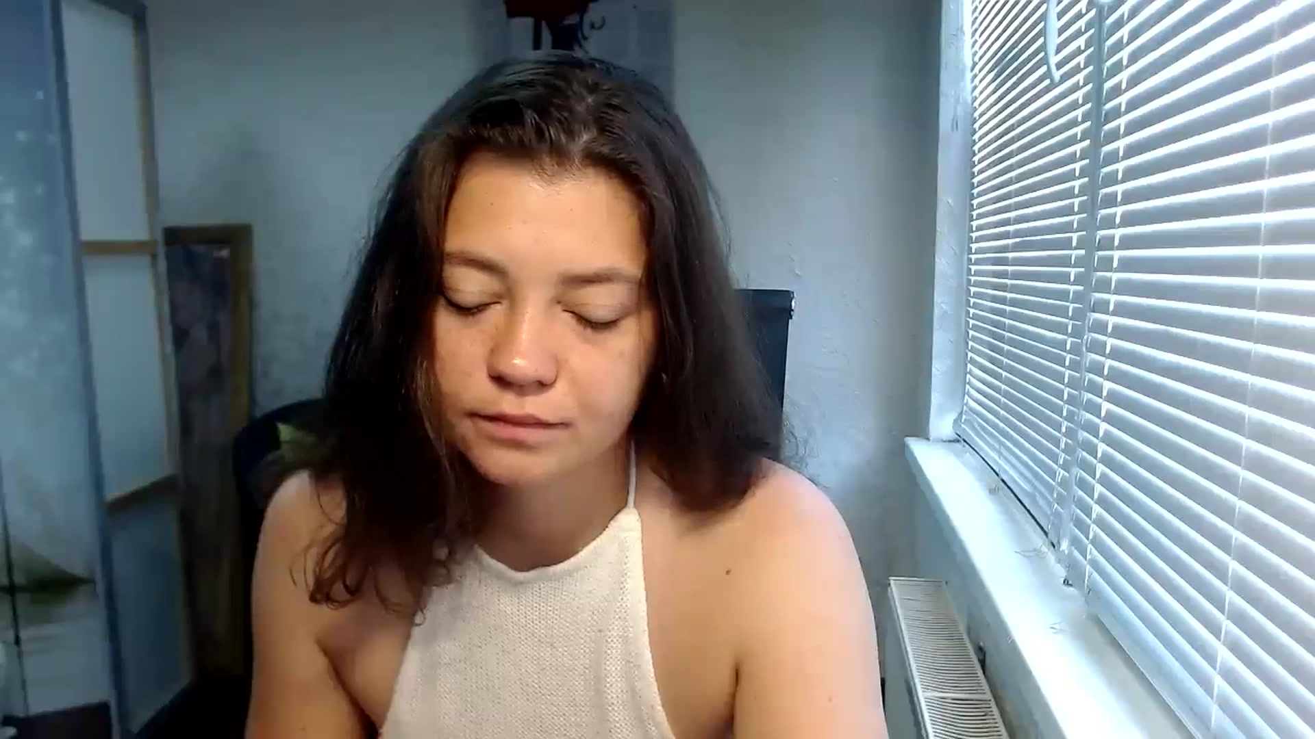 Gallery image thumbnail from SweetArinaA's myfreecams stream on, 07/24/2024, 07:52 image 3 of 20