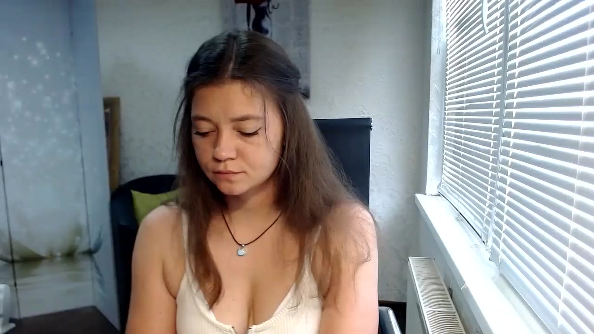 Gallery image thumbnail from SweetArinaA's myfreecams stream on, 07/27/2024, 09:21 image 11 of 20