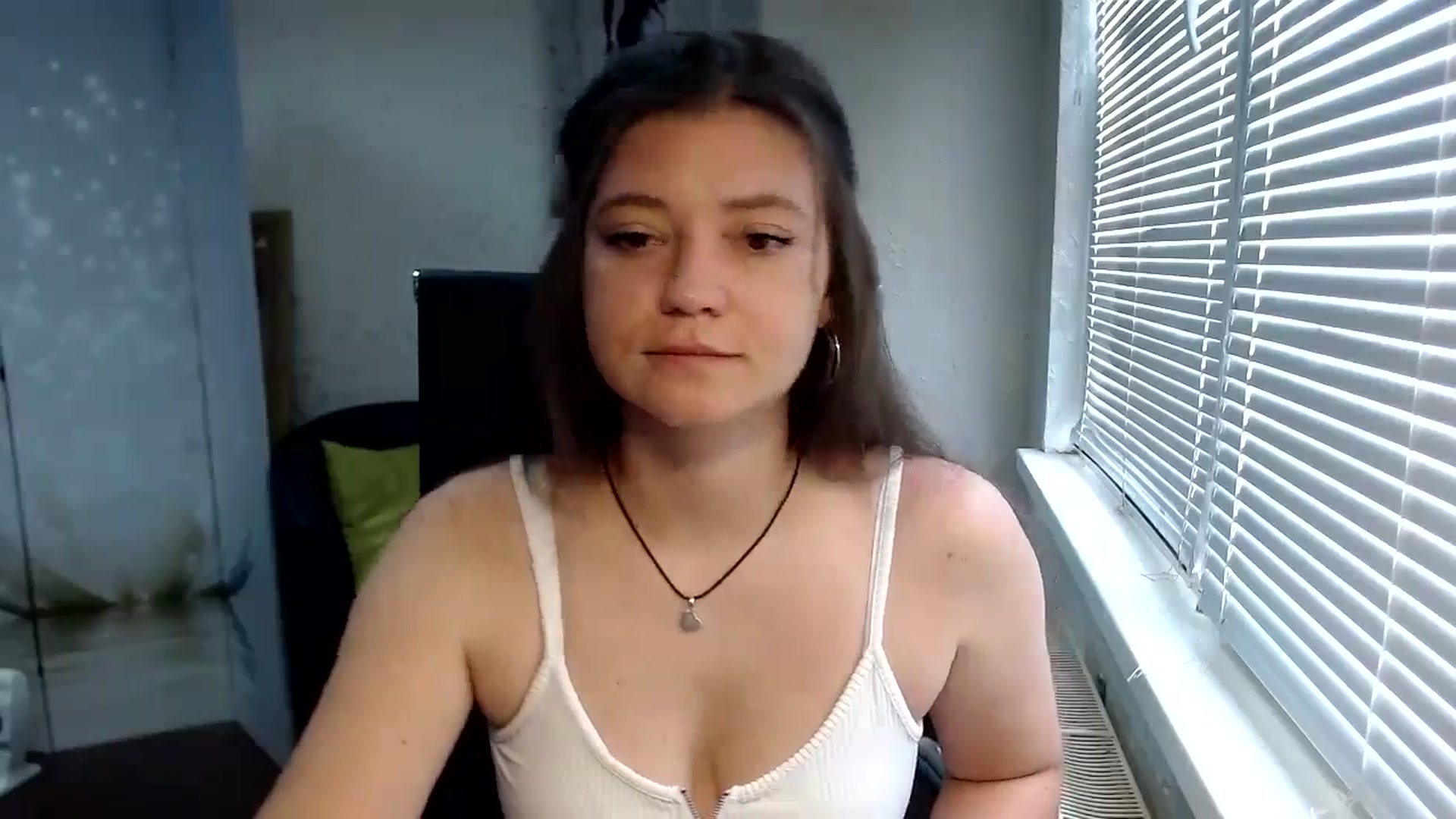 Gallery image thumbnail from SweetArinaA's myfreecams stream on, 07/27/2024, 09:21 image 5 of 20
