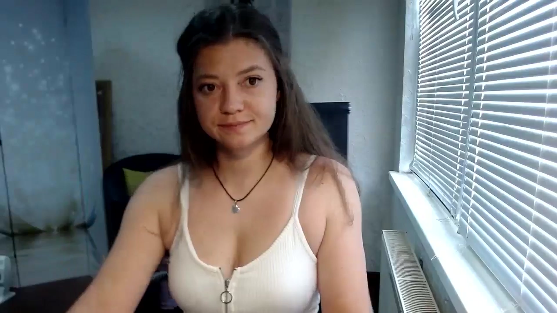 Gallery image thumbnail from SweetArinaA's myfreecams stream on, 07/27/2024, 09:21 image 7 of 20