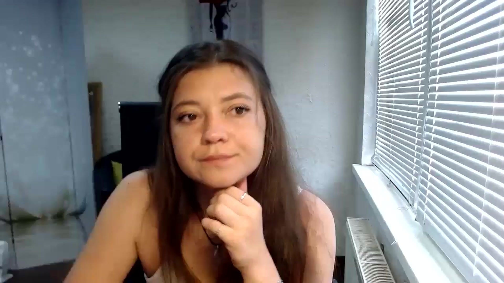 Gallery image thumbnail from SweetArinaA's myfreecams stream on, 07/27/2024, 09:21 image 15 of 20