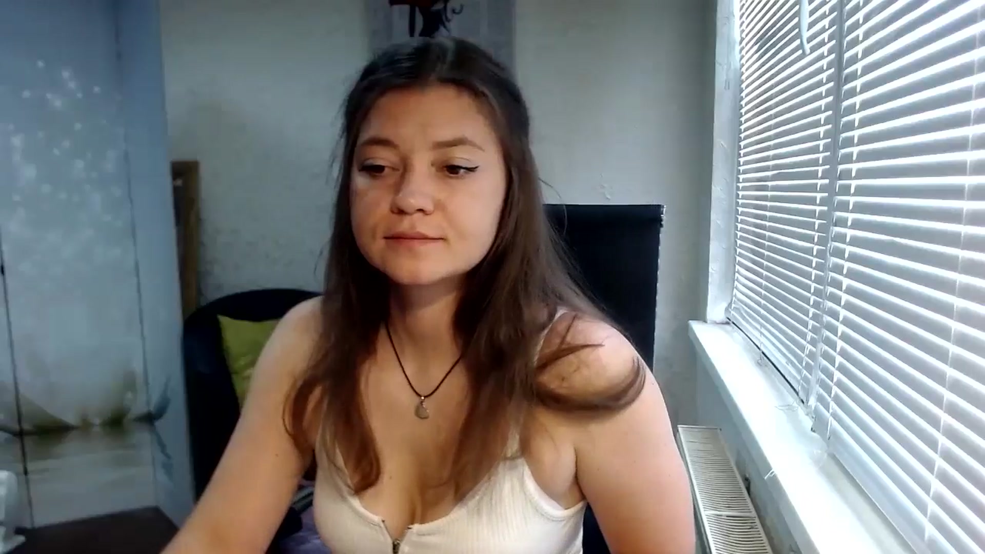 Gallery image thumbnail from SweetArinaA's myfreecams stream on, 07/27/2024, 09:47 image 8 of 20