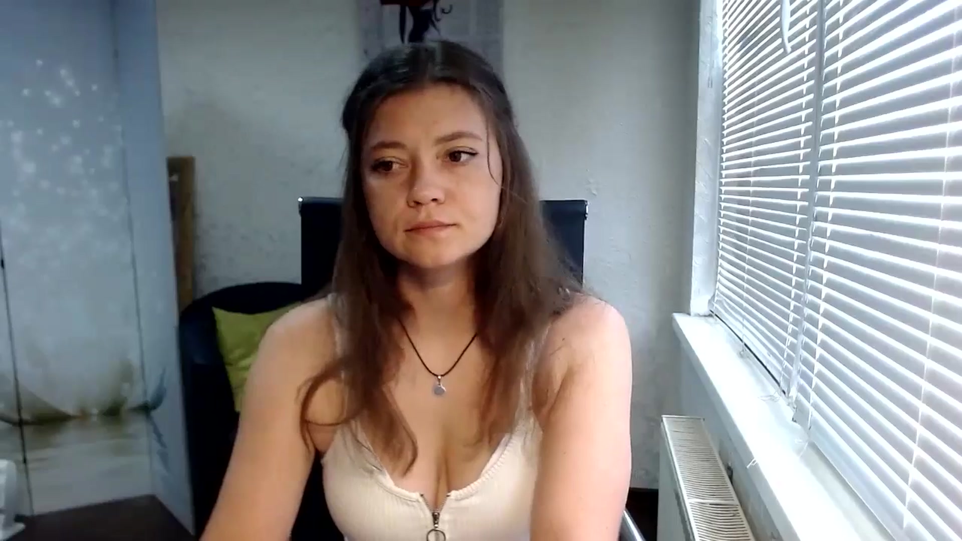 Gallery image thumbnail from SweetArinaA's myfreecams stream on, 07/27/2024, 09:47 image 5 of 20