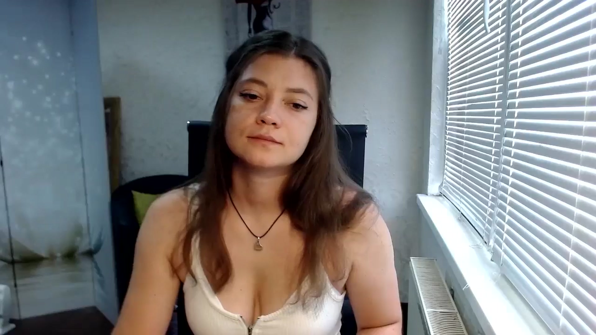 Gallery image thumbnail from SweetArinaA's myfreecams stream on, 07/27/2024, 09:47 image 7 of 20