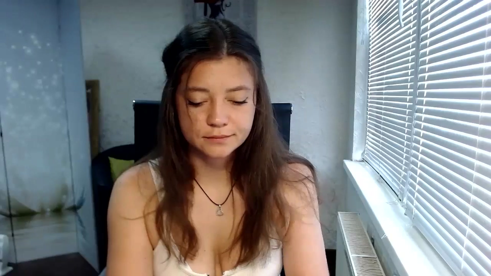 Gallery image thumbnail from SweetArinaA's myfreecams stream on, 07/27/2024, 09:47 image 18 of 20