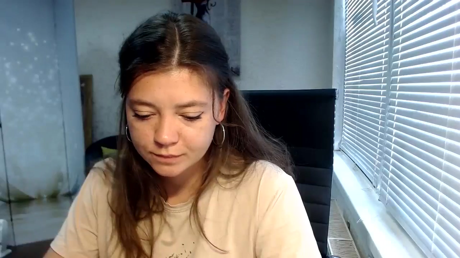Gallery image thumbnail from SweetArinaA's myfreecams stream on, 07/27/2024, 11:18 image 5 of 20