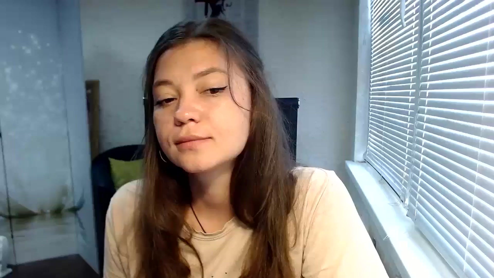 Gallery image thumbnail from SweetArinaA's myfreecams stream on, 07/27/2024, 11:18 image 16 of 20