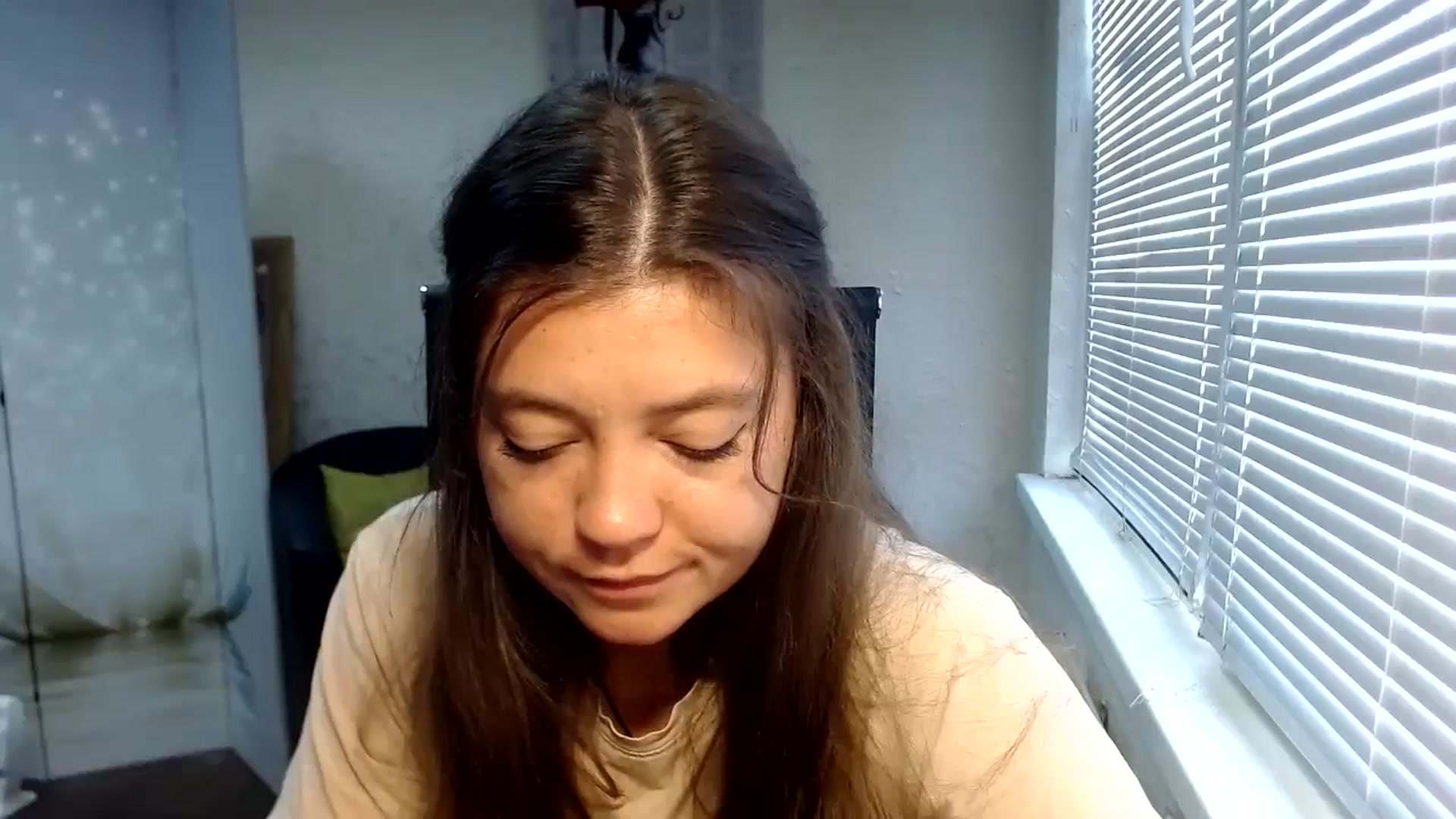 Gallery image thumbnail from SweetArinaA's myfreecams stream on, 07/27/2024, 11:18 image 18 of 20