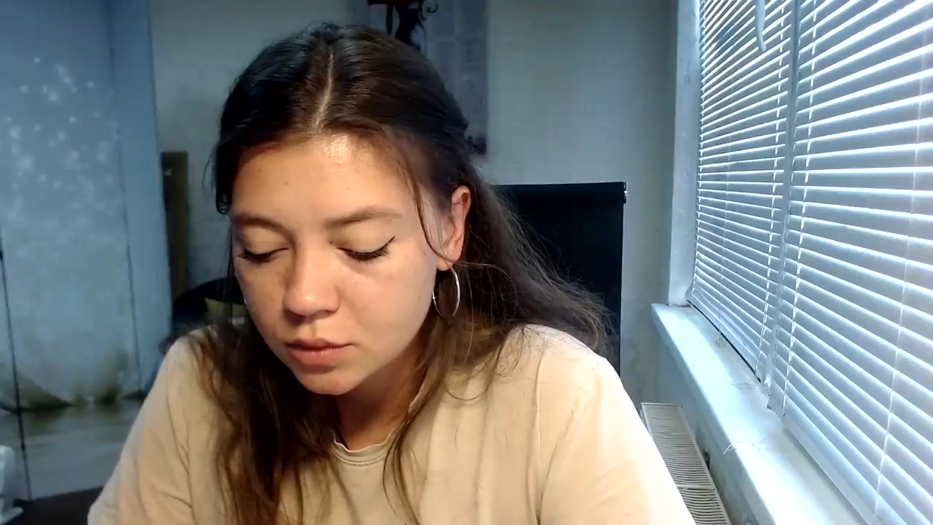 Gallery image thumbnail from SweetArinaA's myfreecams stream on, 07/27/2024, 11:18 image 4 of 20
