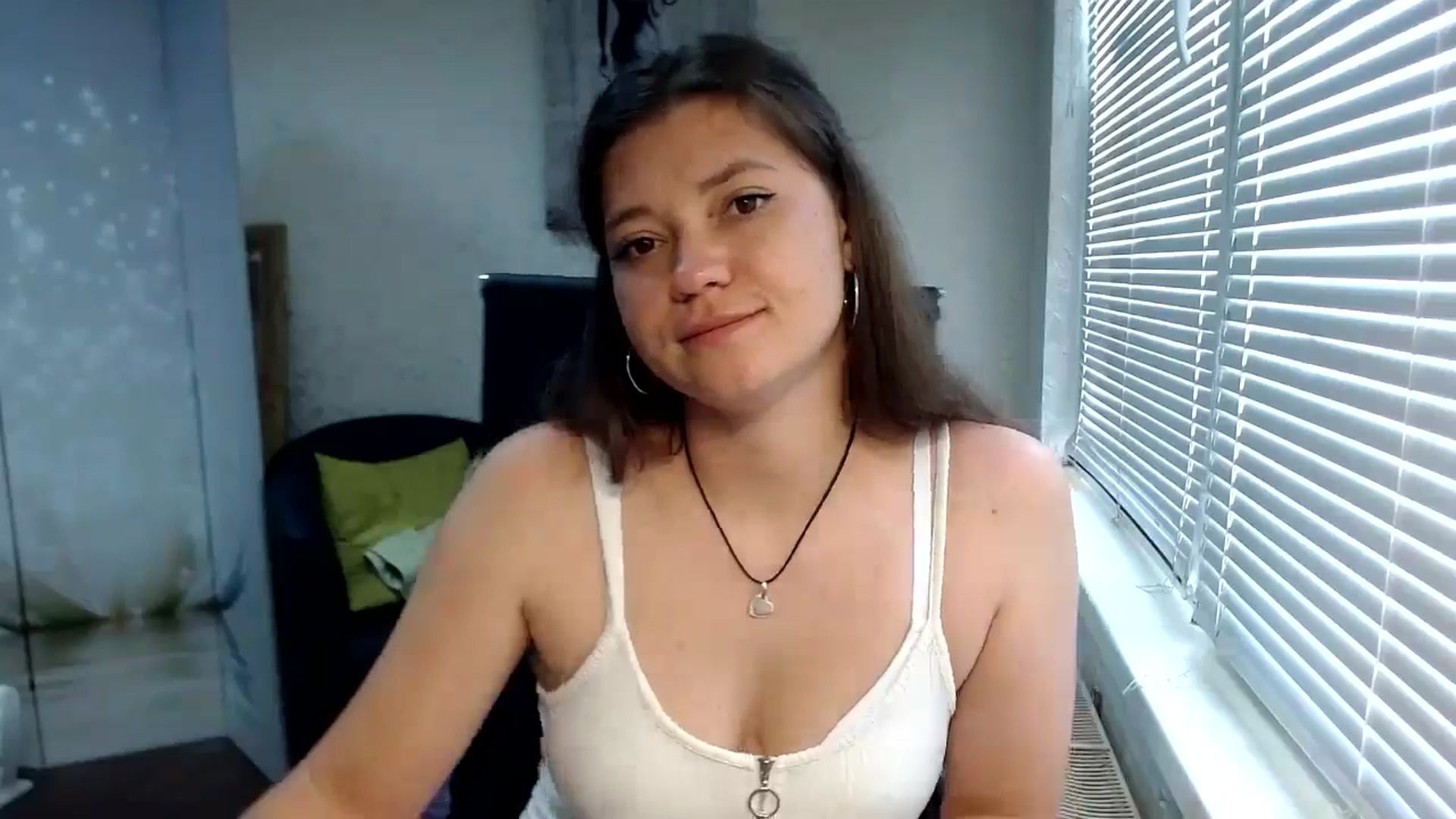 Gallery image thumbnail from SweetArinaA's myfreecams stream on, 07/27/2024, 13:30 image 4 of 20