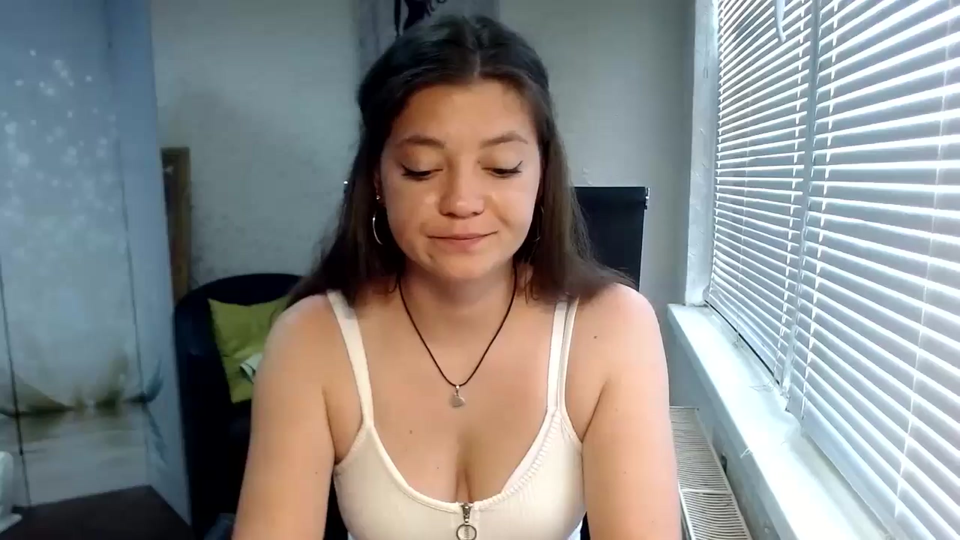 Gallery image thumbnail from SweetArinaA's myfreecams stream on, 07/27/2024, 13:30 image 3 of 20