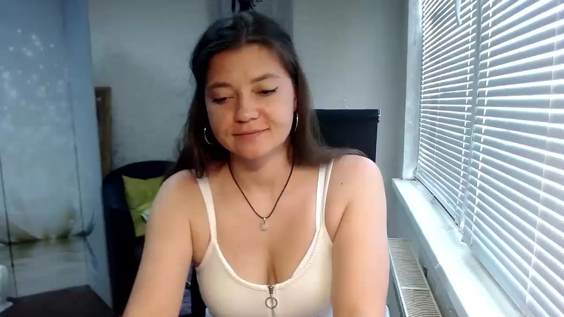 Gallery image thumbnail from SweetArinaA's myfreecams stream on, 07/27/2024, 13:30 image 2 of 20