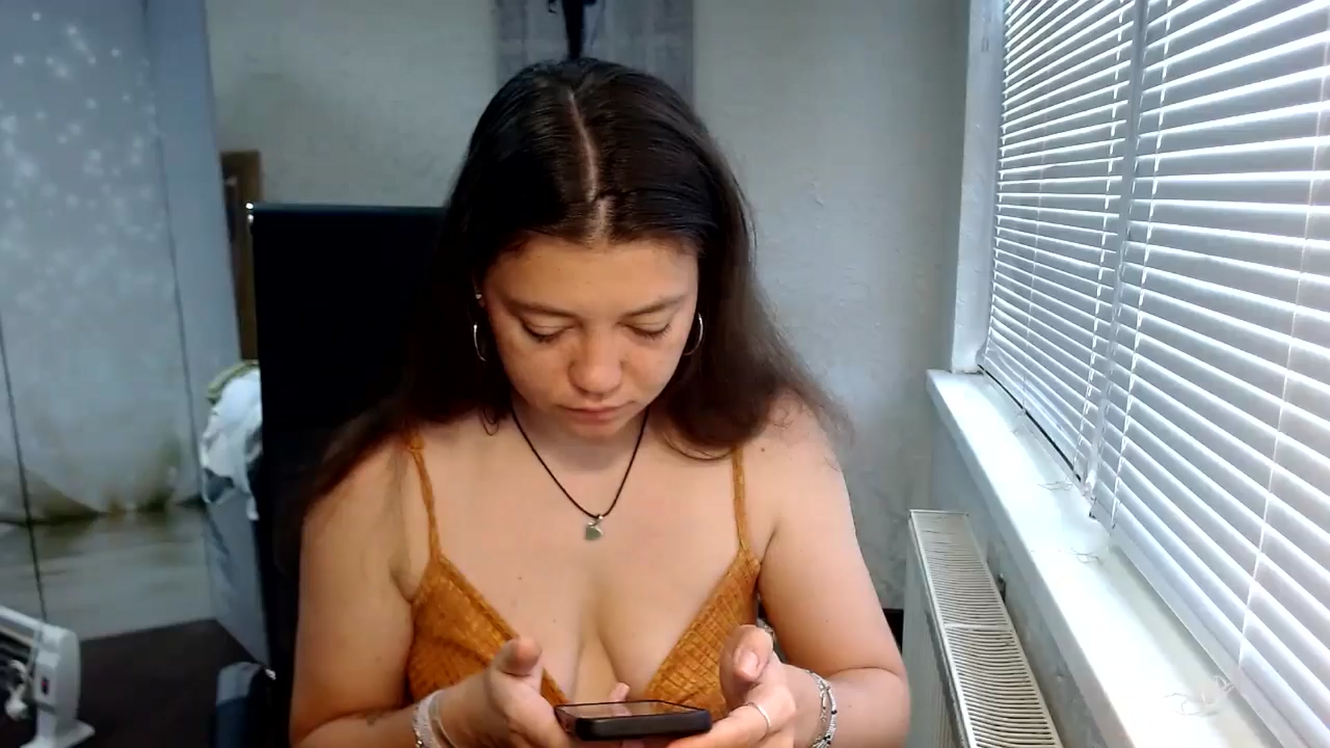 Gallery image thumbnail from SweetArinaA's myfreecams stream on, 07/28/2024, 11:57 image 7 of 20