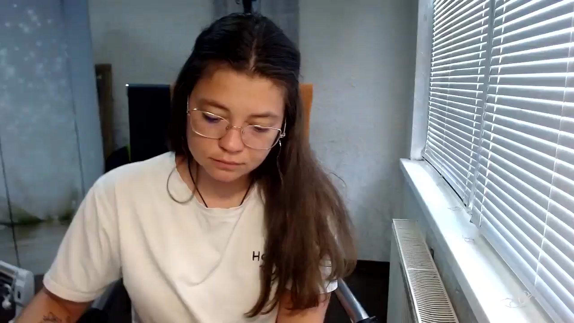 Gallery image thumbnail from SweetArinaA's myfreecams stream on, 07/28/2024, 13:31 image 13 of 20