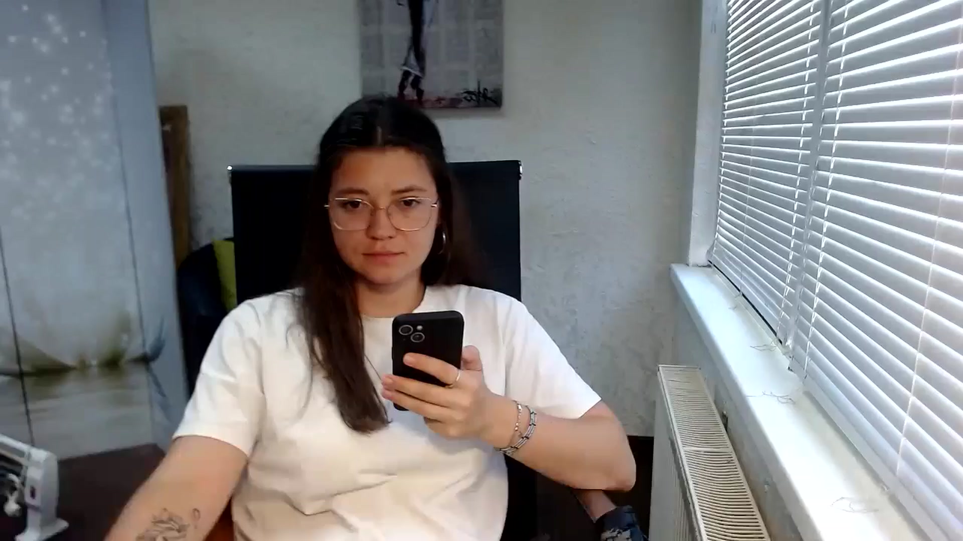 Gallery image thumbnail from SweetArinaA's myfreecams stream on, 07/28/2024, 14:52 image 10 of 20