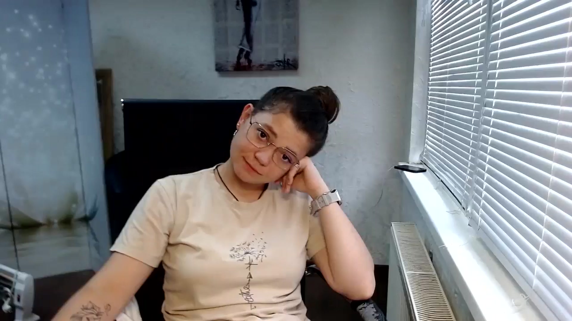 Gallery image thumbnail from SweetArinaA's myfreecams stream on, 07/30/2024, 10:40 image 16 of 20