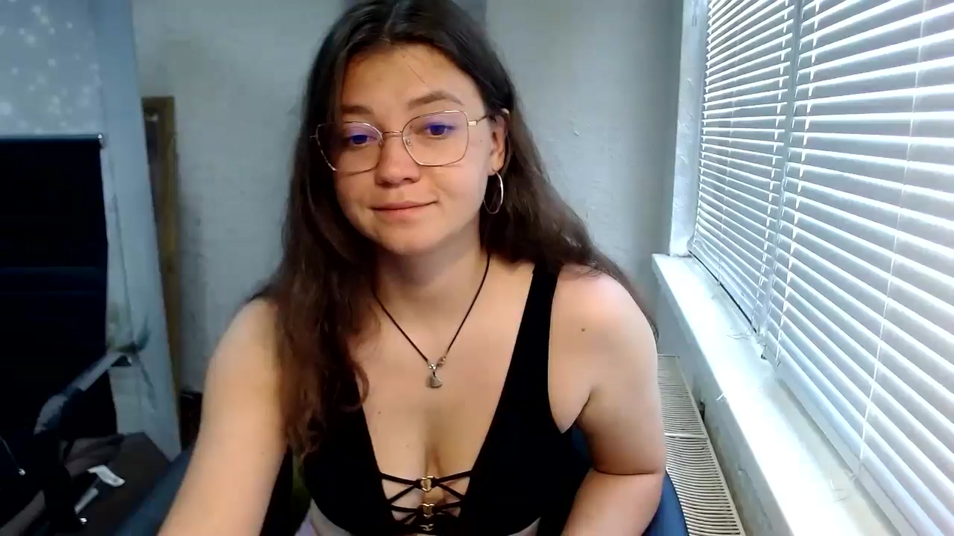 Gallery image thumbnail from SweetArinaA's myfreecams stream on, 08/09/2024, 09:11 image 1 of 20