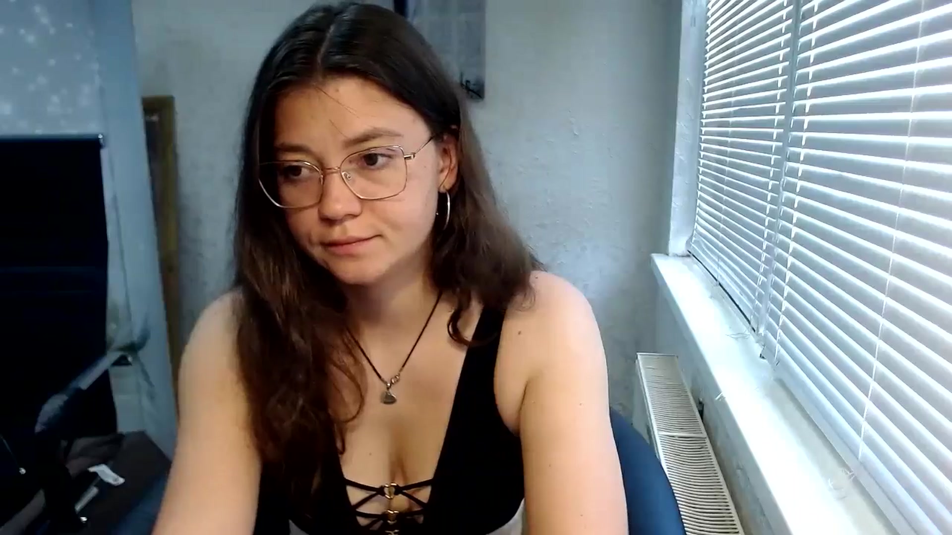 Gallery image thumbnail from SweetArinaA's myfreecams stream on, 08/09/2024, 09:11 image 6 of 20