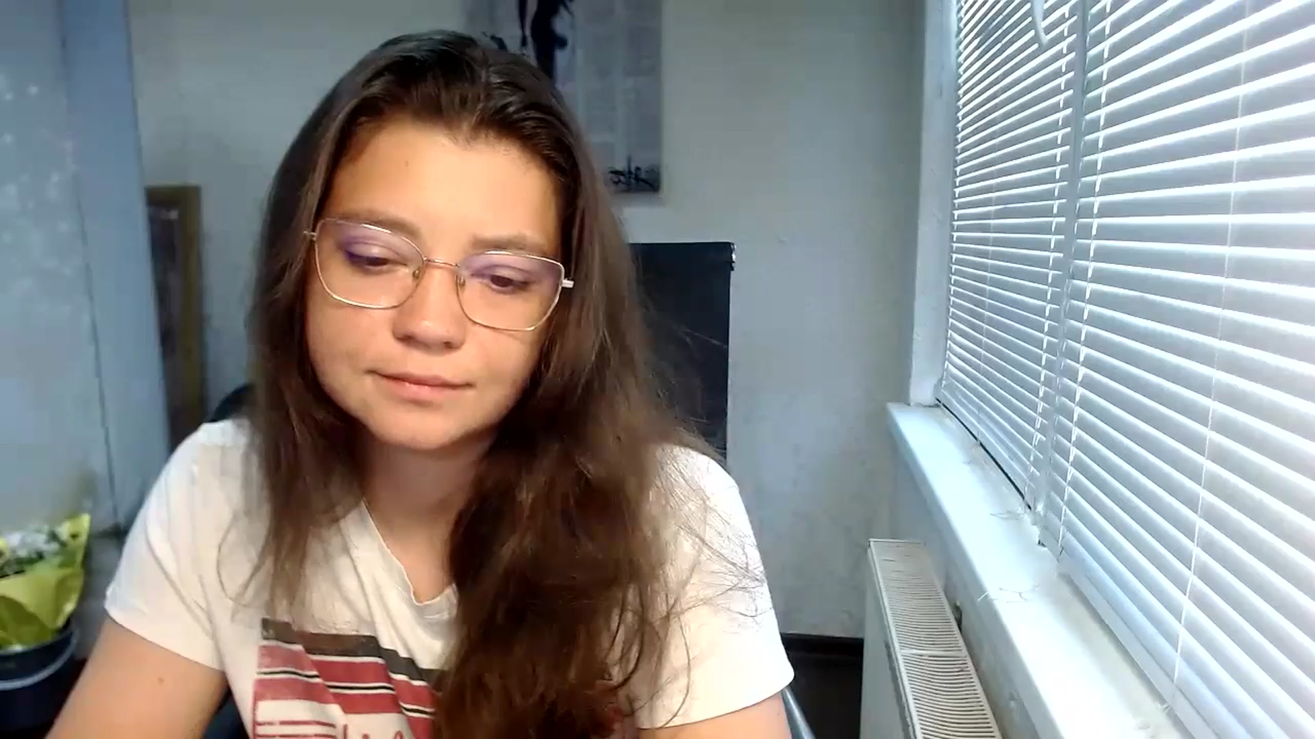 Gallery image thumbnail from SweetArinaA's myfreecams stream on, 08/18/2024, 13:26 image 5 of 20