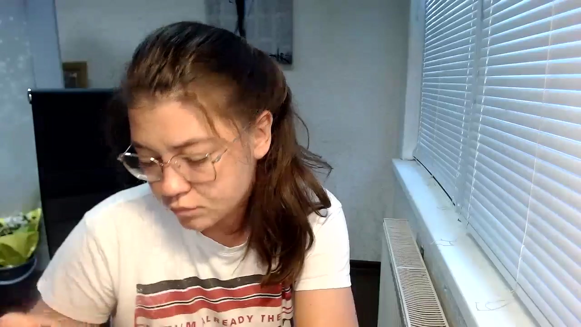 Gallery image thumbnail from SweetArinaA's myfreecams stream on, 08/18/2024, 15:49 image 14 of 20