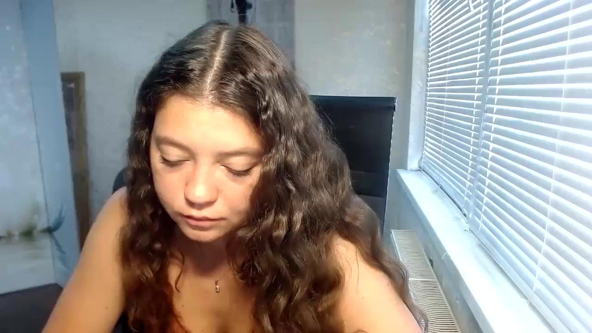 Gallery image thumbnail from SweetArinaA's myfreecams stream on, 09/09/2024, 09:19 image 8 of 20