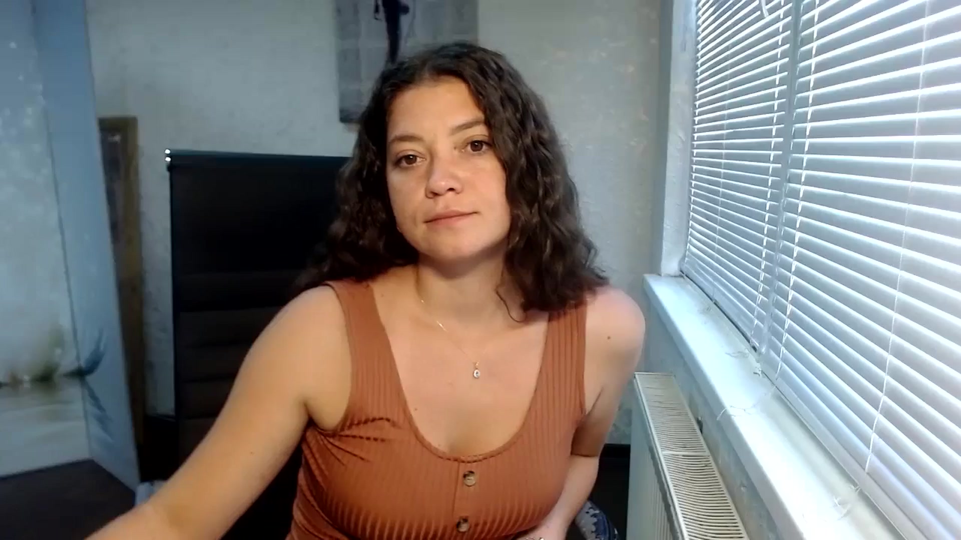 Gallery image thumbnail from SweetArinaA's myfreecams stream on, 09/09/2024, 09:19 image 16 of 20