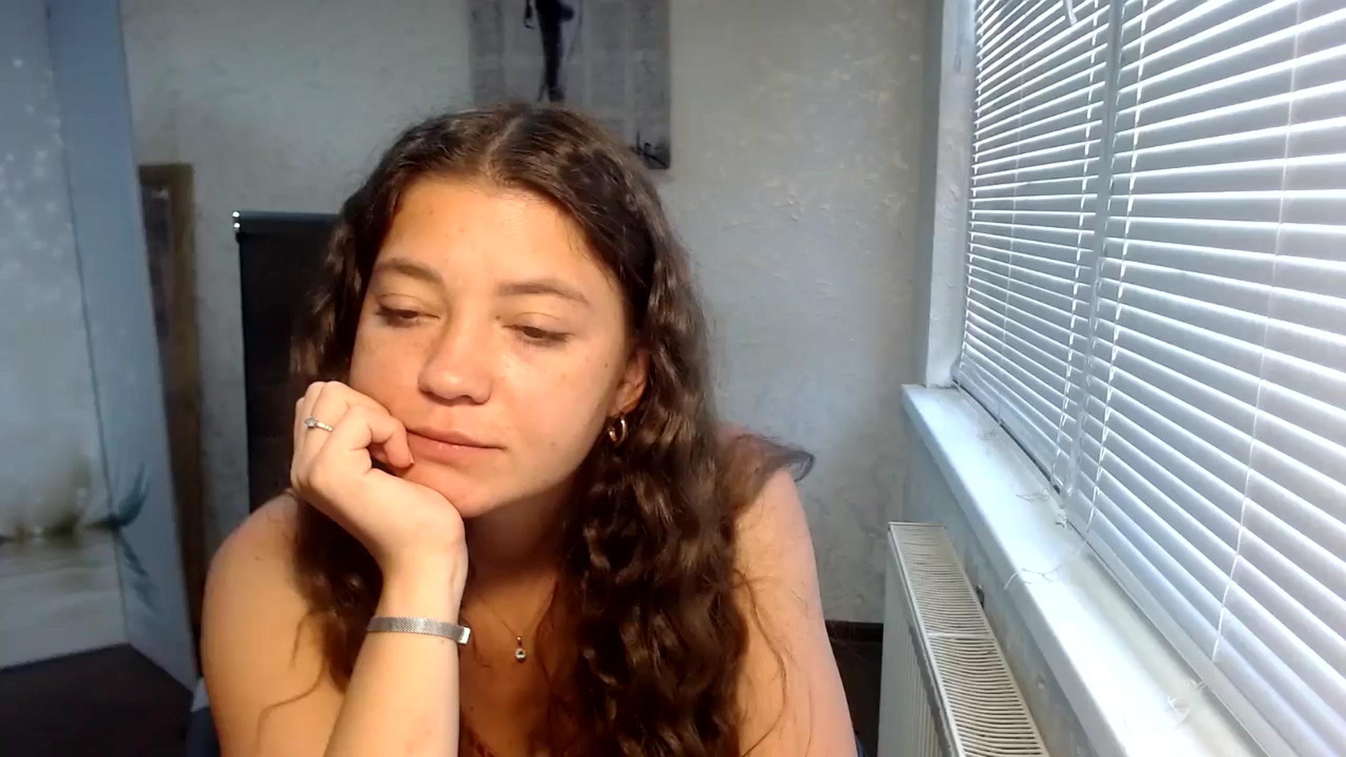 Gallery image thumbnail from SweetArinaA's myfreecams stream on, 09/09/2024, 09:19 image 13 of 20