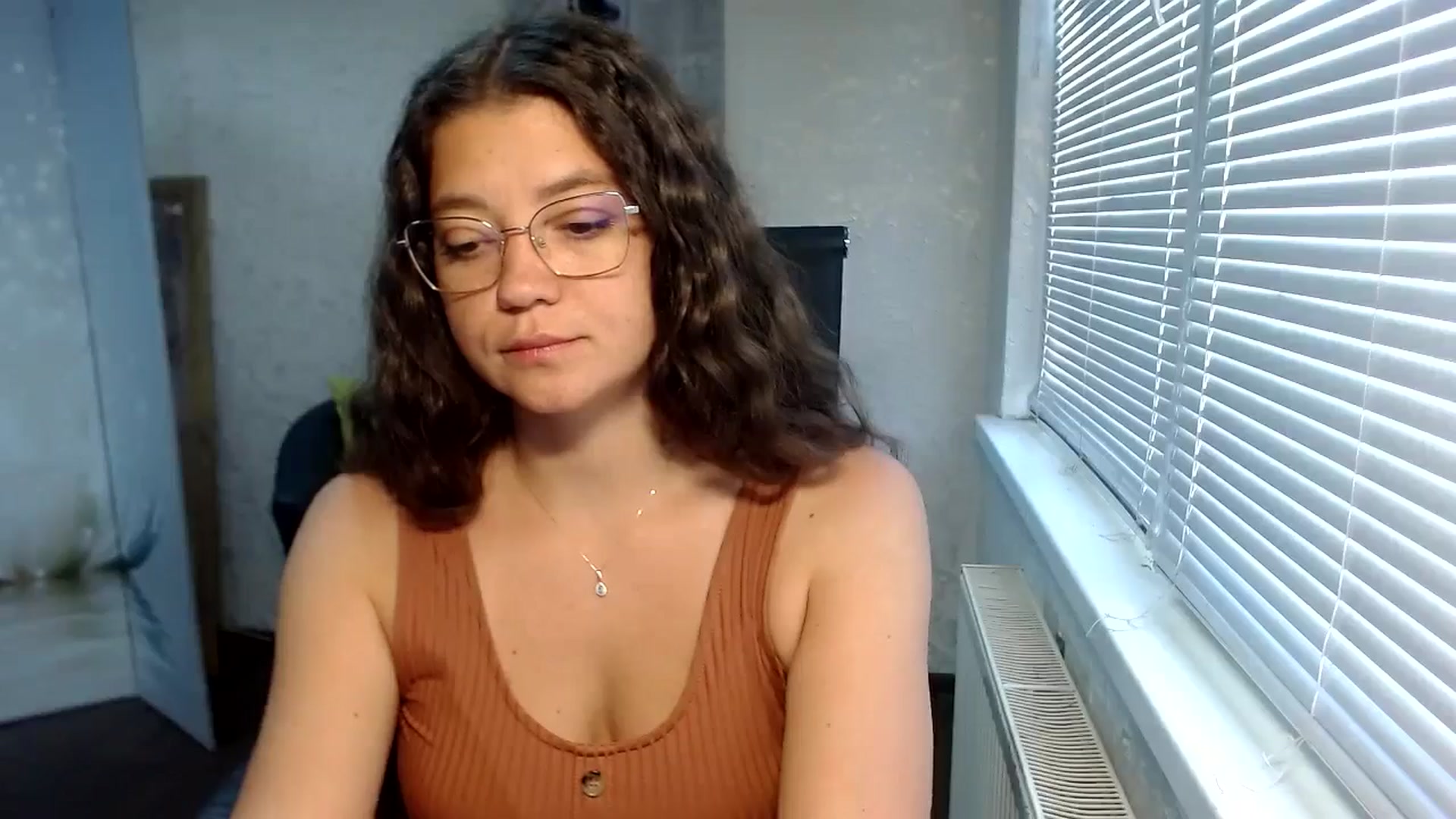 Gallery image thumbnail from SweetArinaA's myfreecams stream on, 09/09/2024, 09:56 image 11 of 20