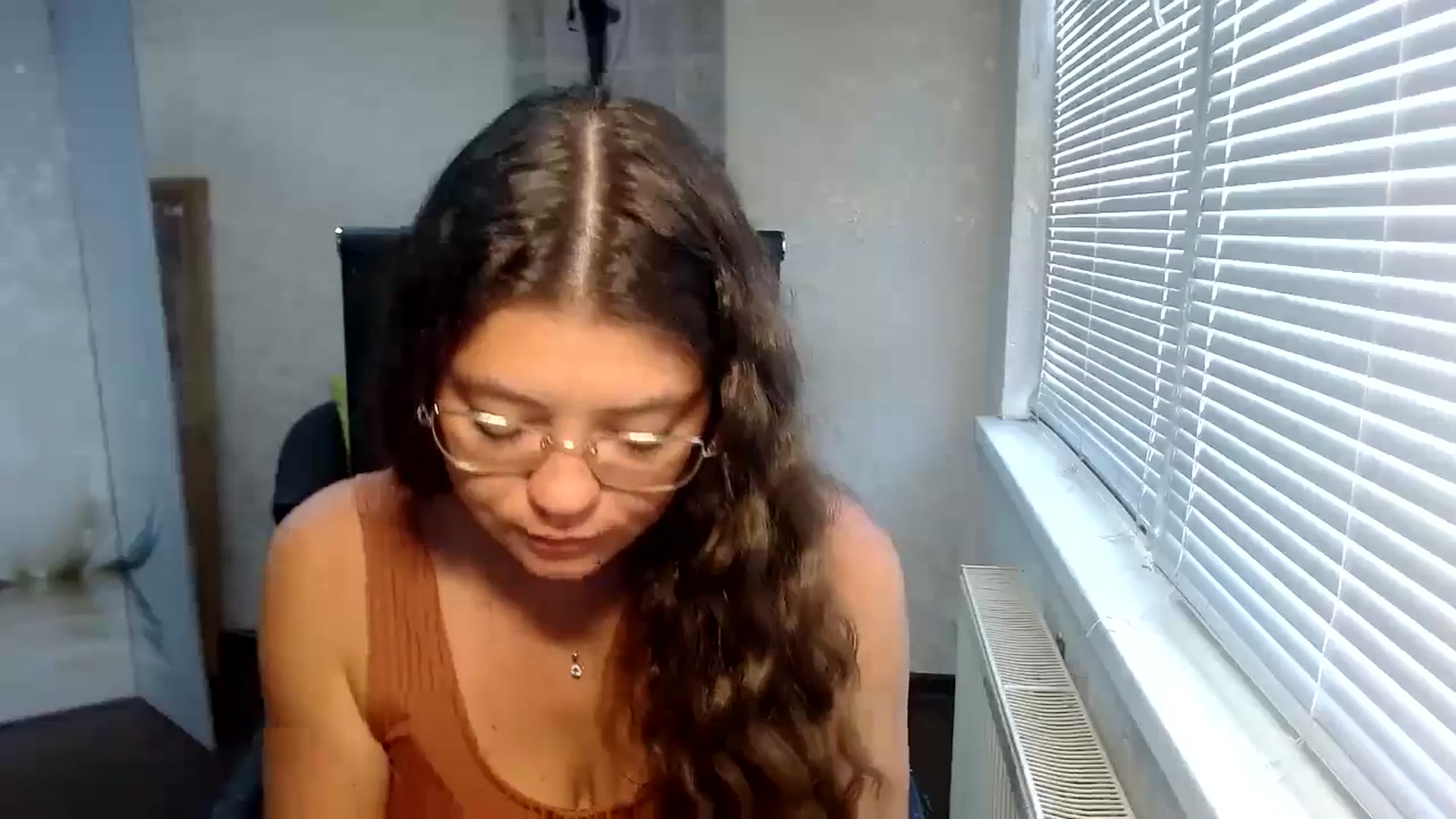 Gallery image thumbnail from SweetArinaA's myfreecams stream on, 09/09/2024, 09:56 image 6 of 20