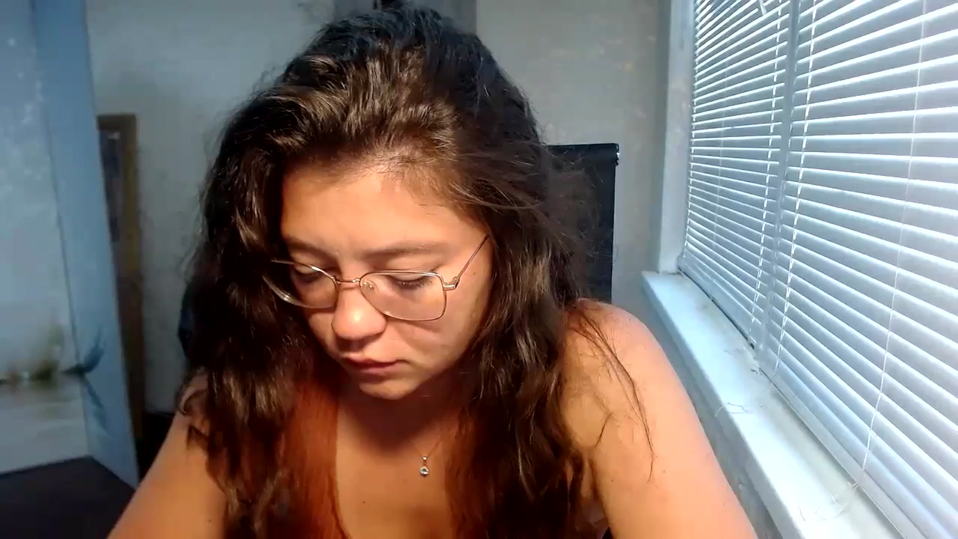 Gallery image thumbnail from SweetArinaA's myfreecams stream on, 09/09/2024, 14:00 image 8 of 20