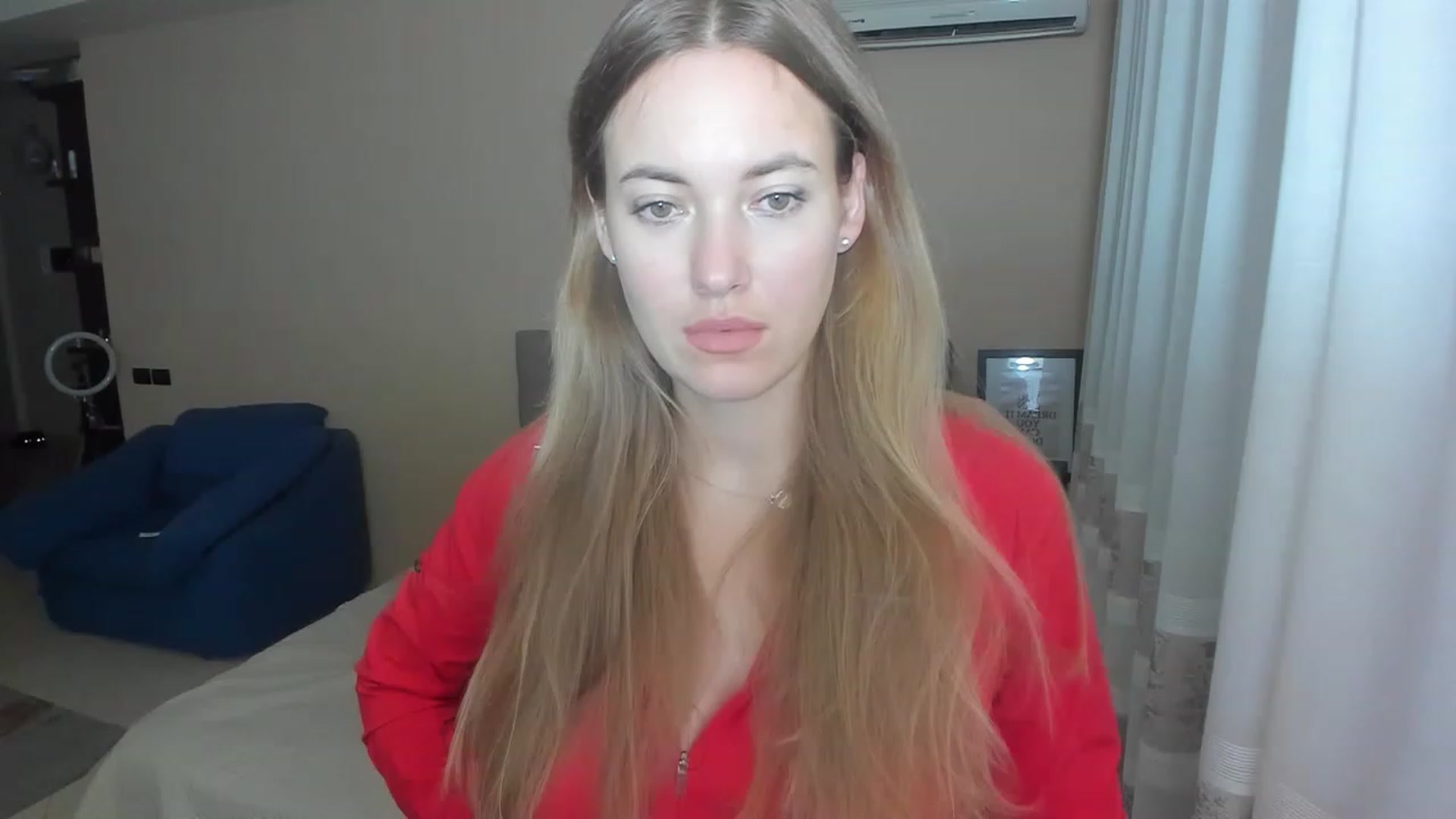 Gallery image thumbnail from SweetBlonde20's myfreecams stream on, 08/27/2023, 24:18 image 6 of 20